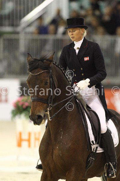 JORGENSEN_FBW DE VITO_MILANO_2011_SS3_0189.jpg